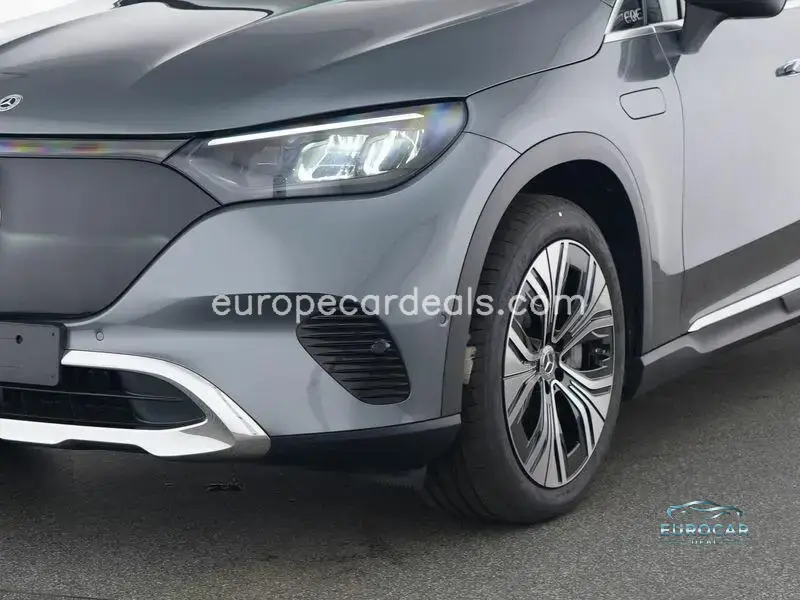 Mercedes-Benz EQE SUV