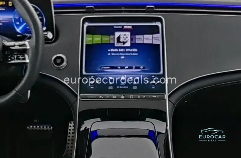 Mercedes-Benz EQE SUV