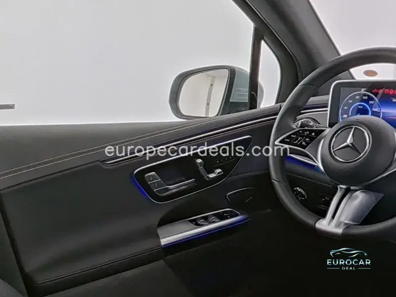 Mercedes-Benz EQE SUV