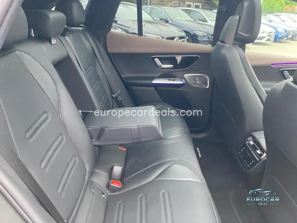 Mercedes-Benz EQE SUV