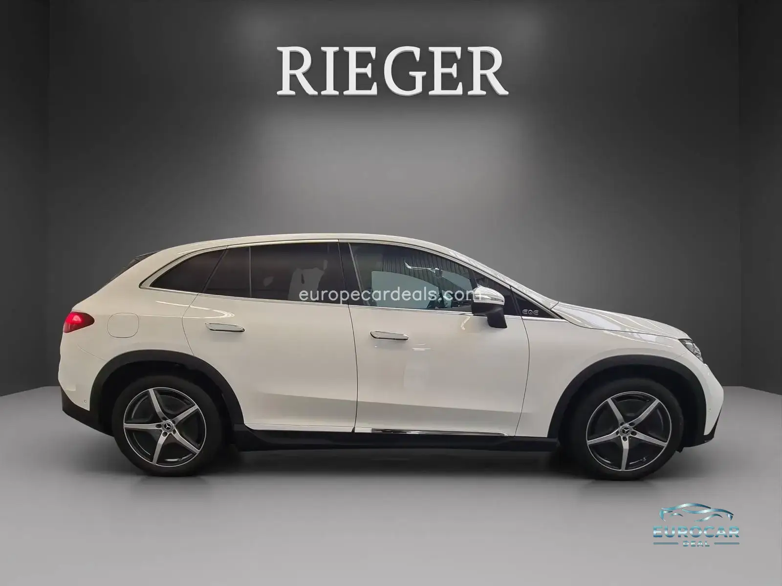 Mercedes-Benz EQE SUV