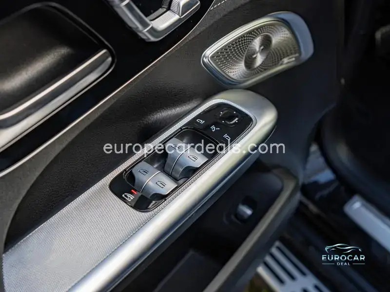 Mercedes-Benz EQE SUV