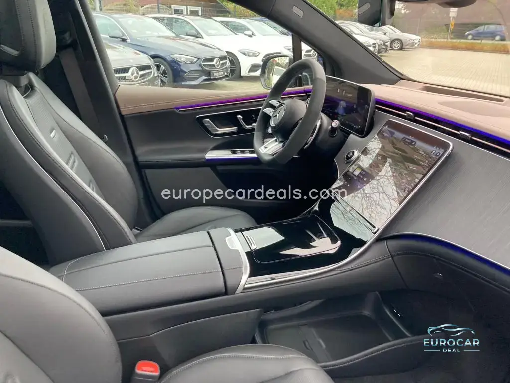 Mercedes-Benz EQE SUV