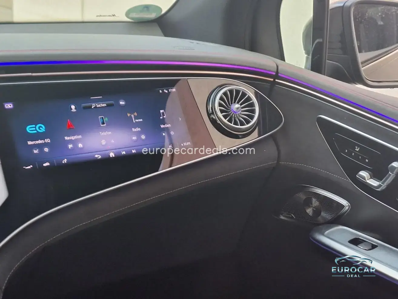 Mercedes-Benz EQE SUV