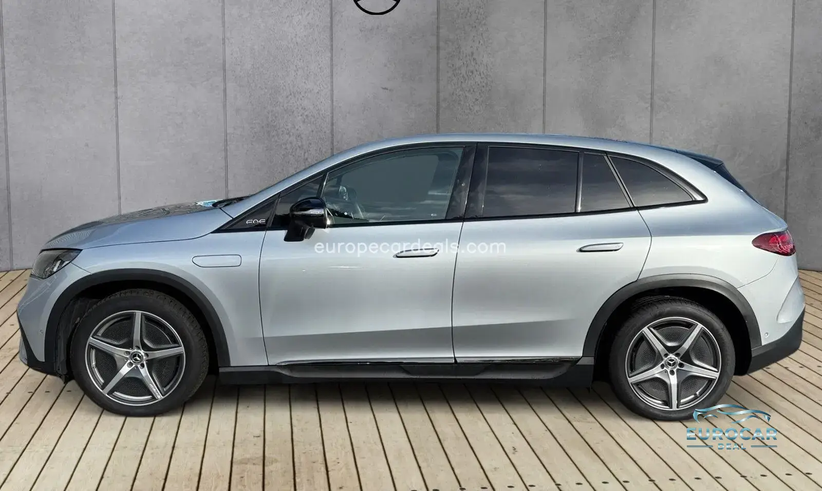 Mercedes-Benz EQE SUV