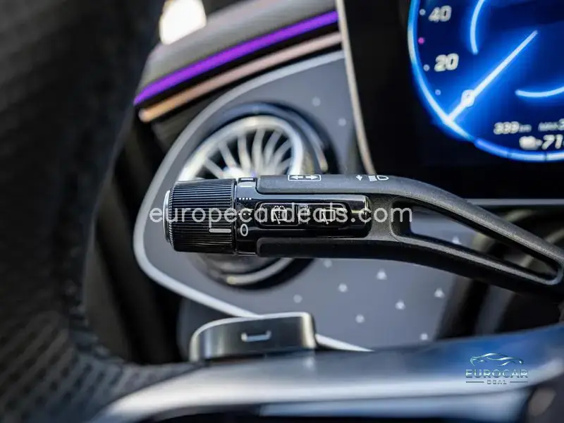 Mercedes-Benz EQE SUV
