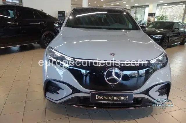 Mercedes-Benz EQE SUV