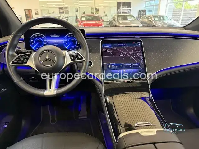 Mercedes-Benz EQE SUV