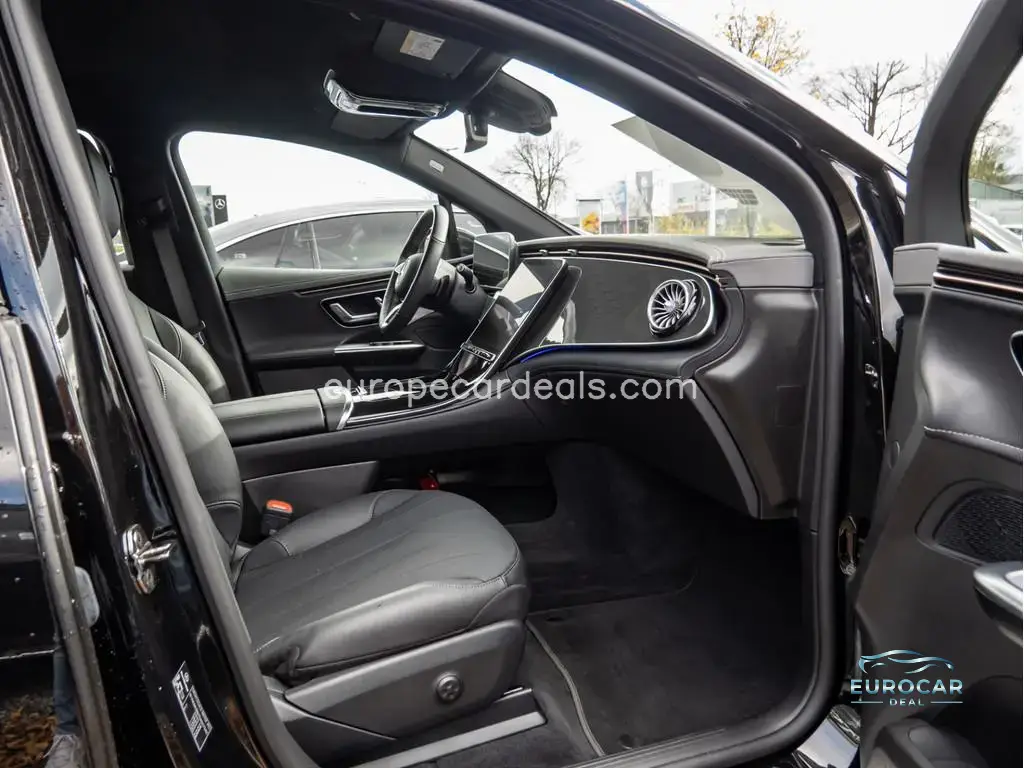Mercedes-Benz EQE SUV
