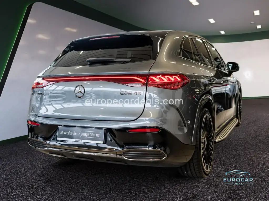 Mercedes-Benz EQE SUV