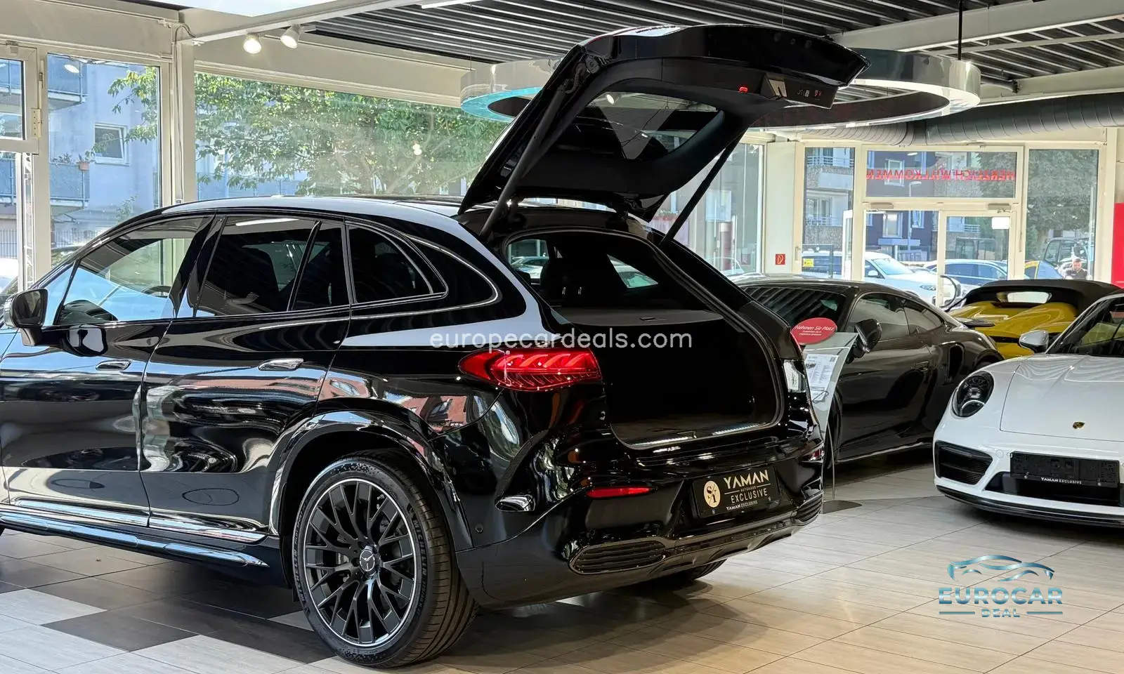 Mercedes-Benz EQE SUV