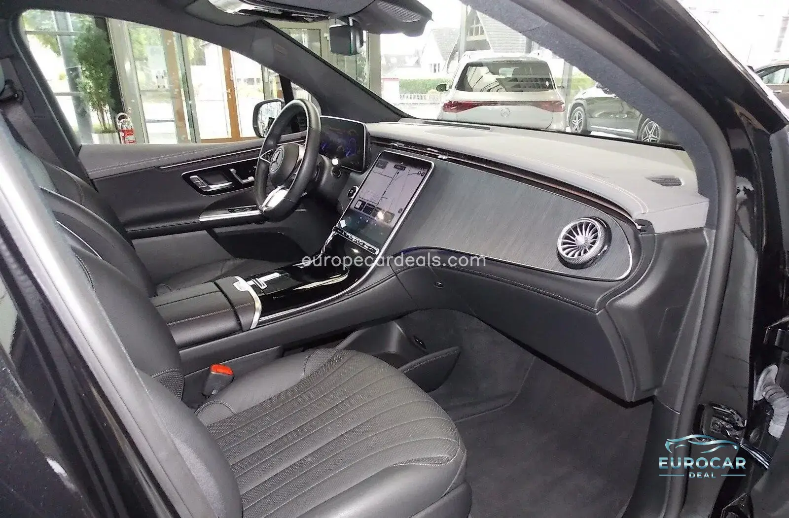 Mercedes-Benz EQE SUV