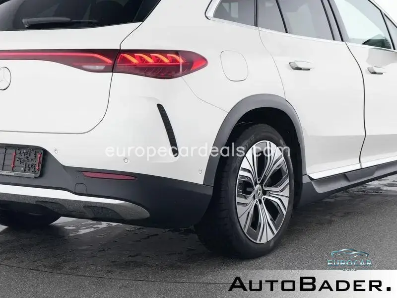 Mercedes-Benz EQE SUV