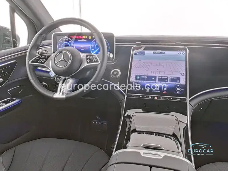 Mercedes-Benz EQE SUV