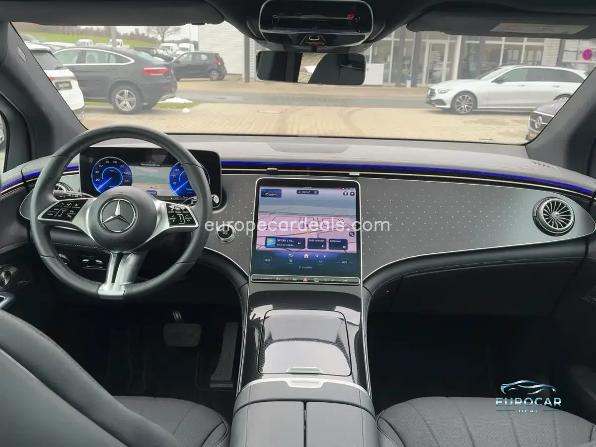 Mercedes-Benz EQE SUV