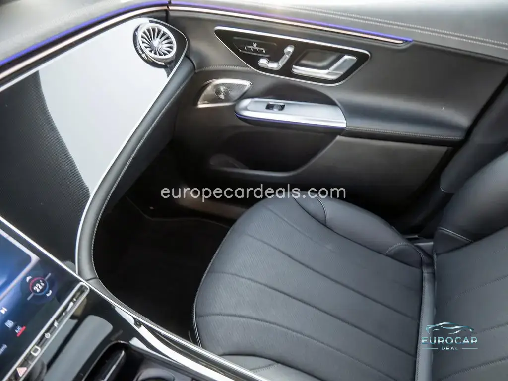 Mercedes-Benz EQE SUV