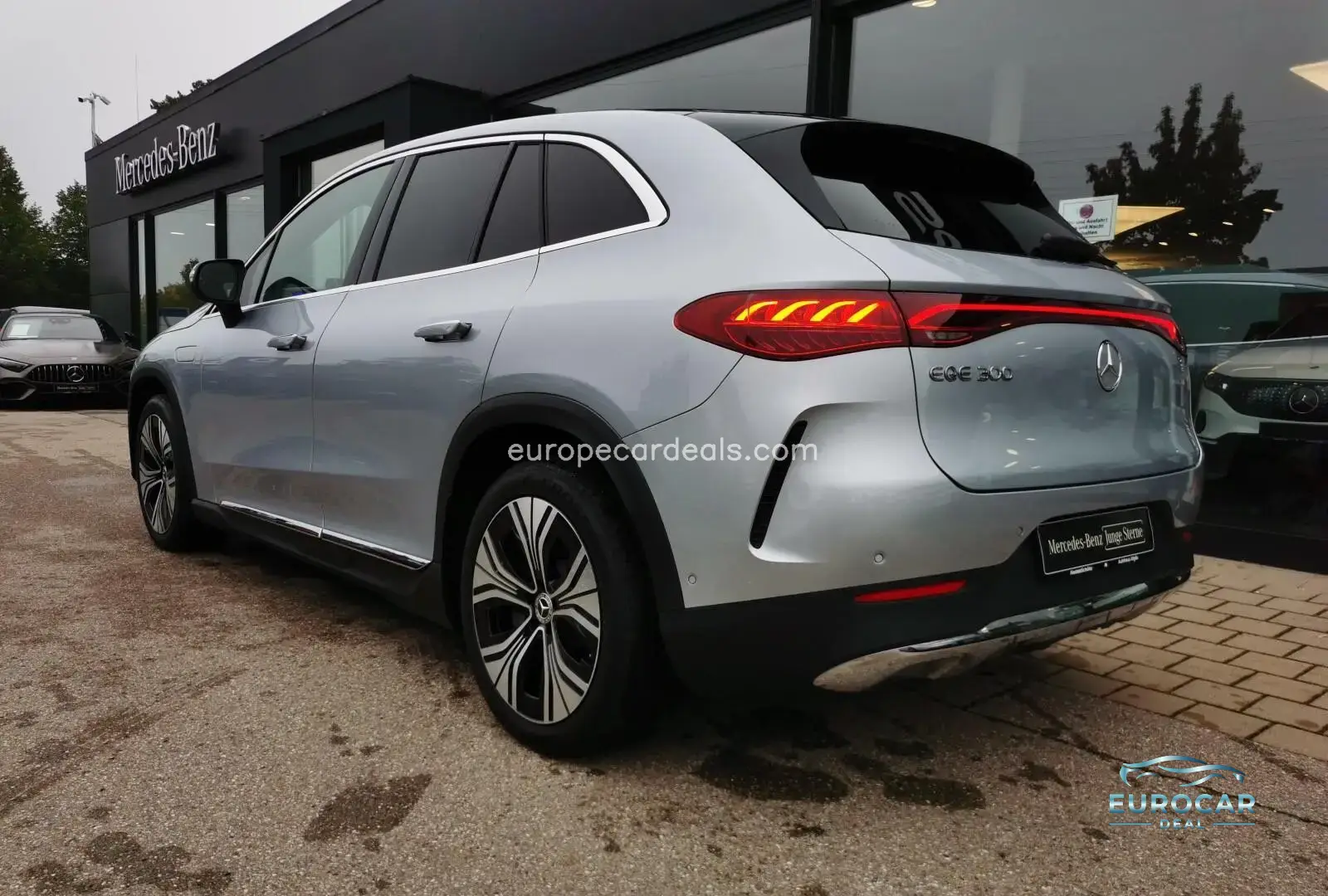 Mercedes-Benz EQE SUV