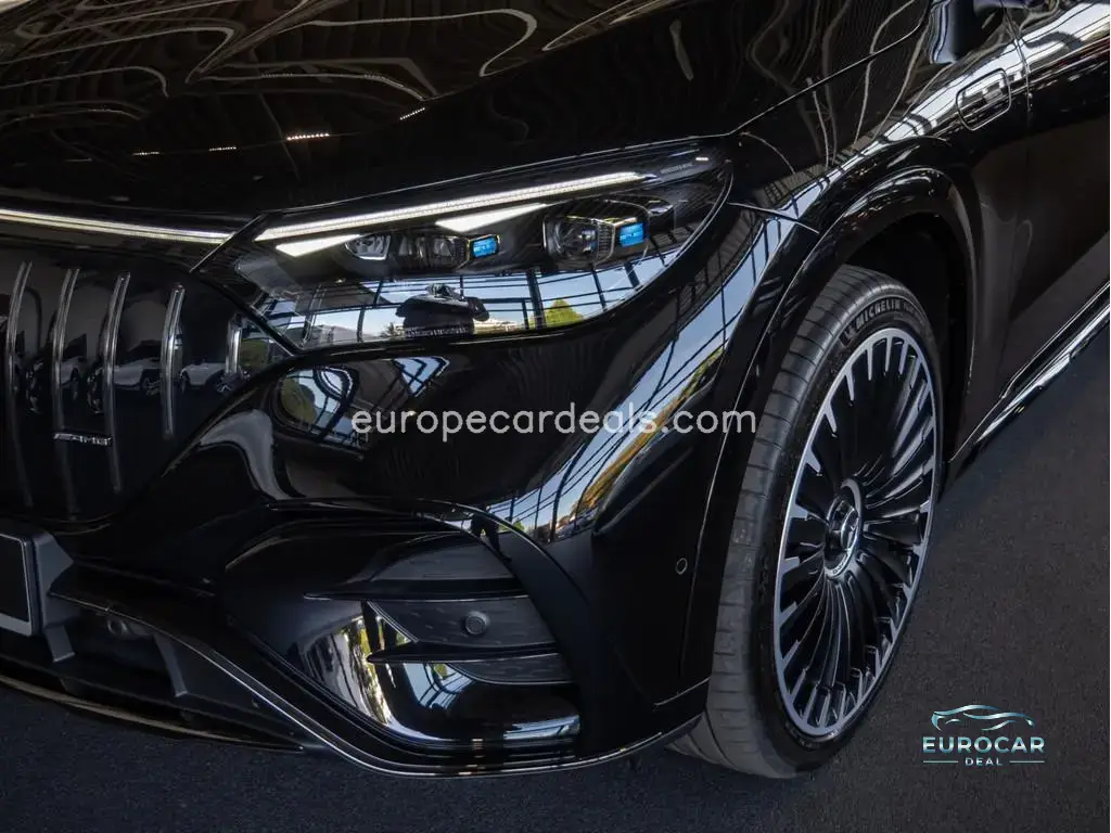 Mercedes-Benz EQE SUV