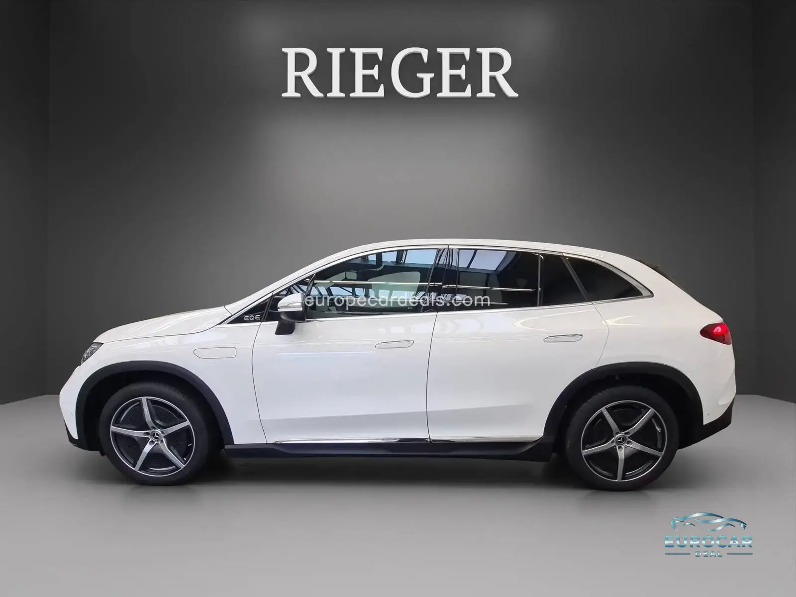 Mercedes-Benz EQE SUV