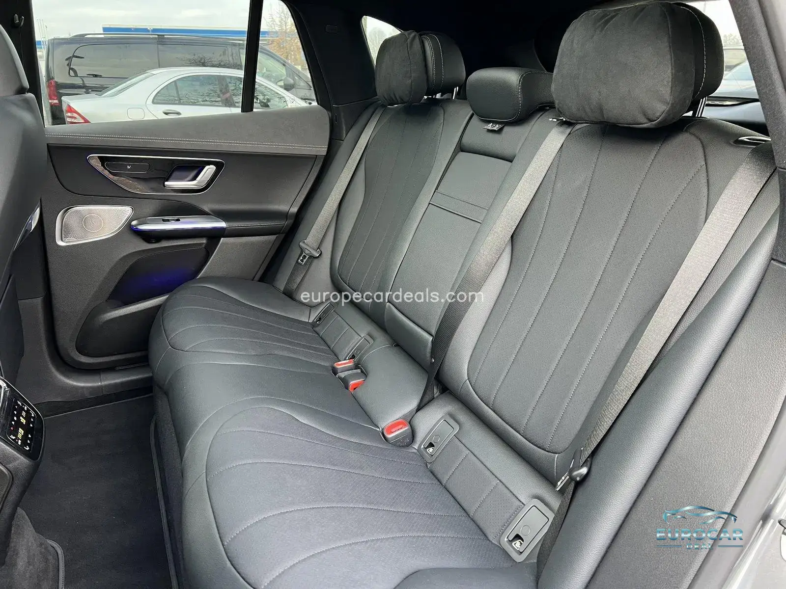 Mercedes-Benz EQE SUV