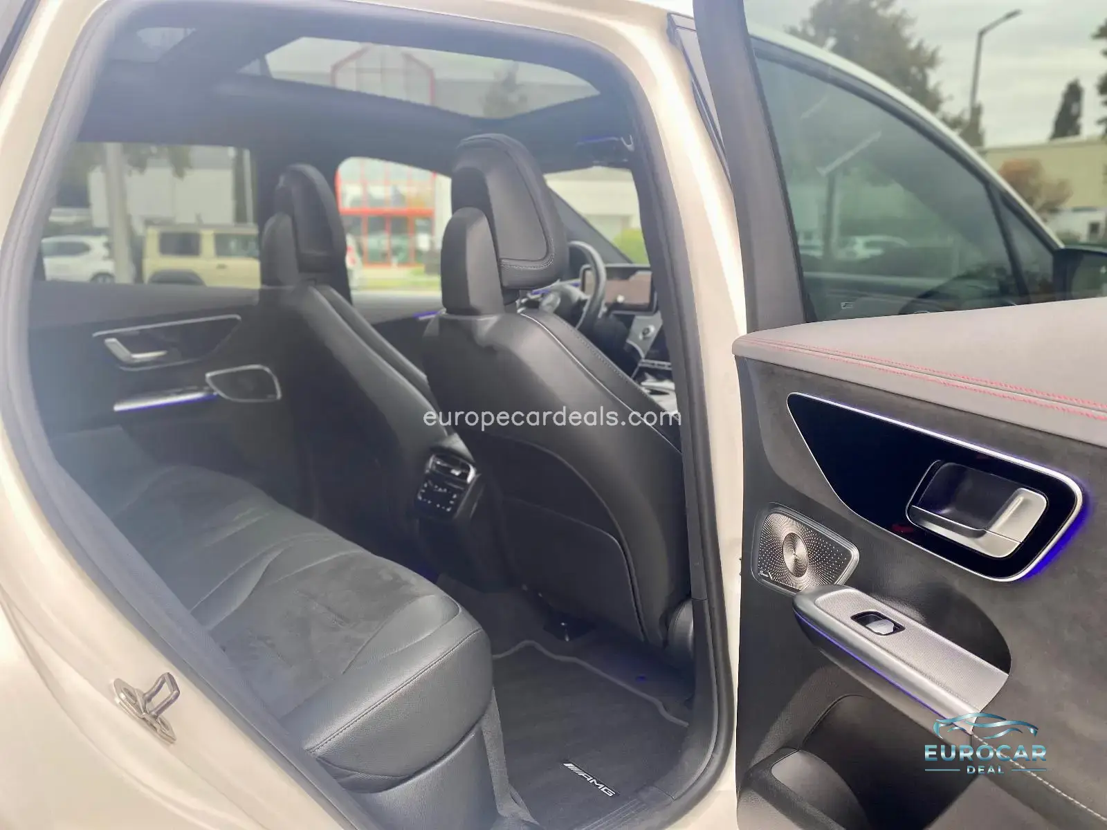 Mercedes-Benz EQE SUV
