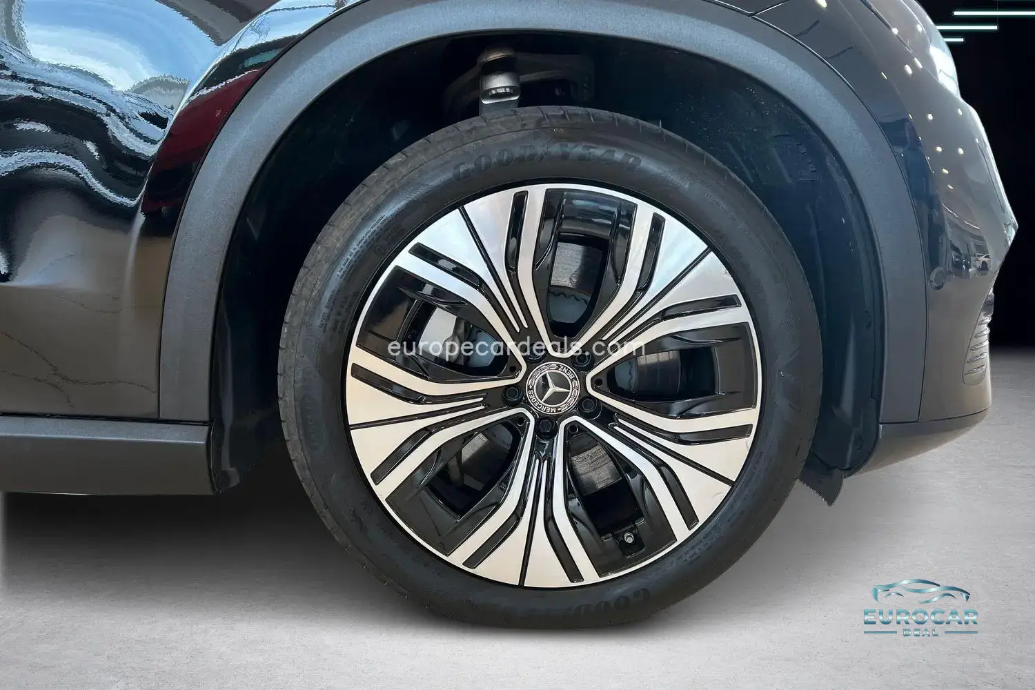 Mercedes-Benz EQE SUV