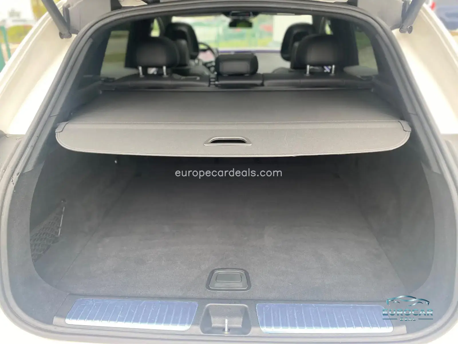Mercedes-Benz EQE SUV