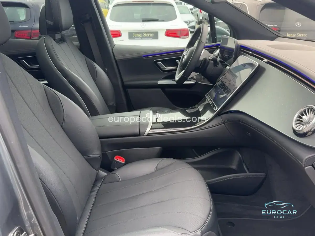 Mercedes-Benz EQE SUV