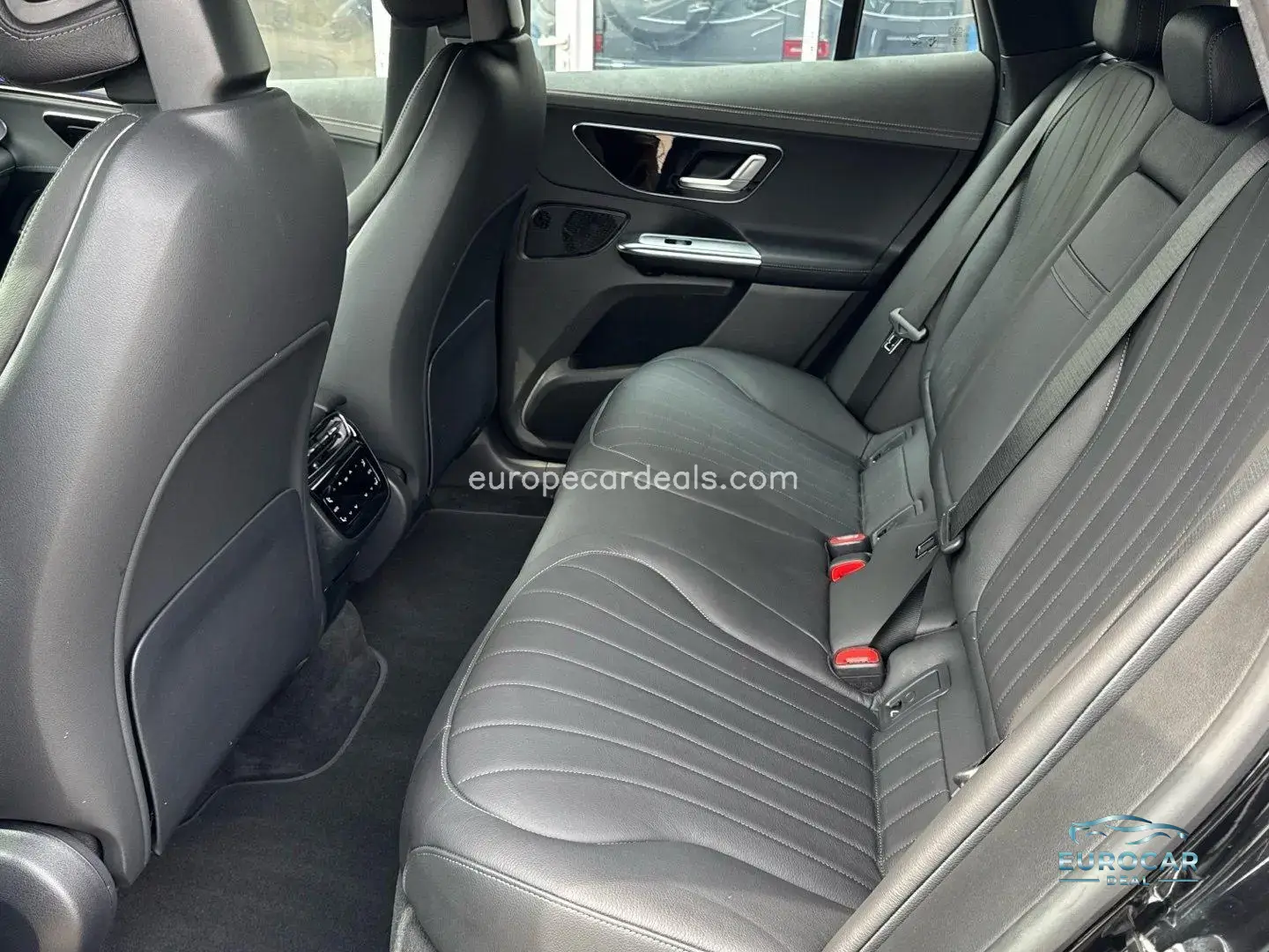 Mercedes-Benz EQE SUV