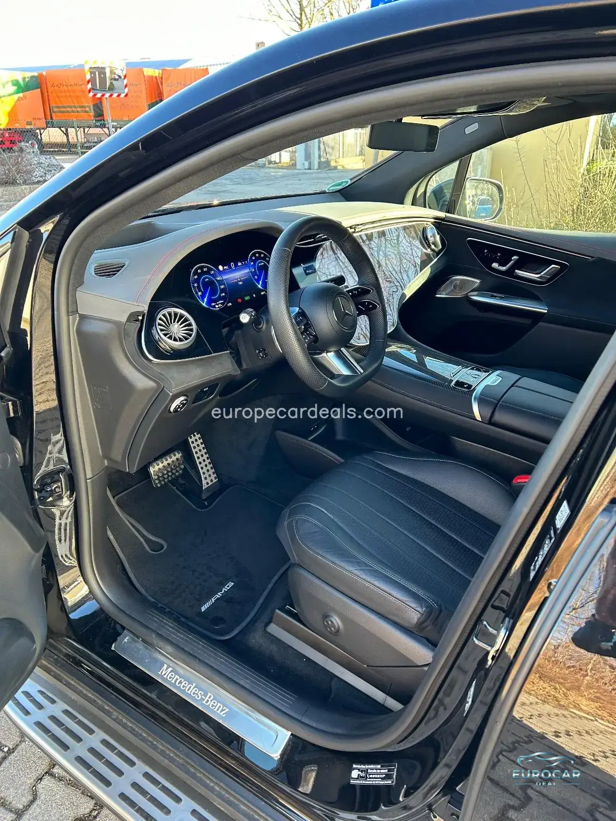 Mercedes-Benz EQE SUV
