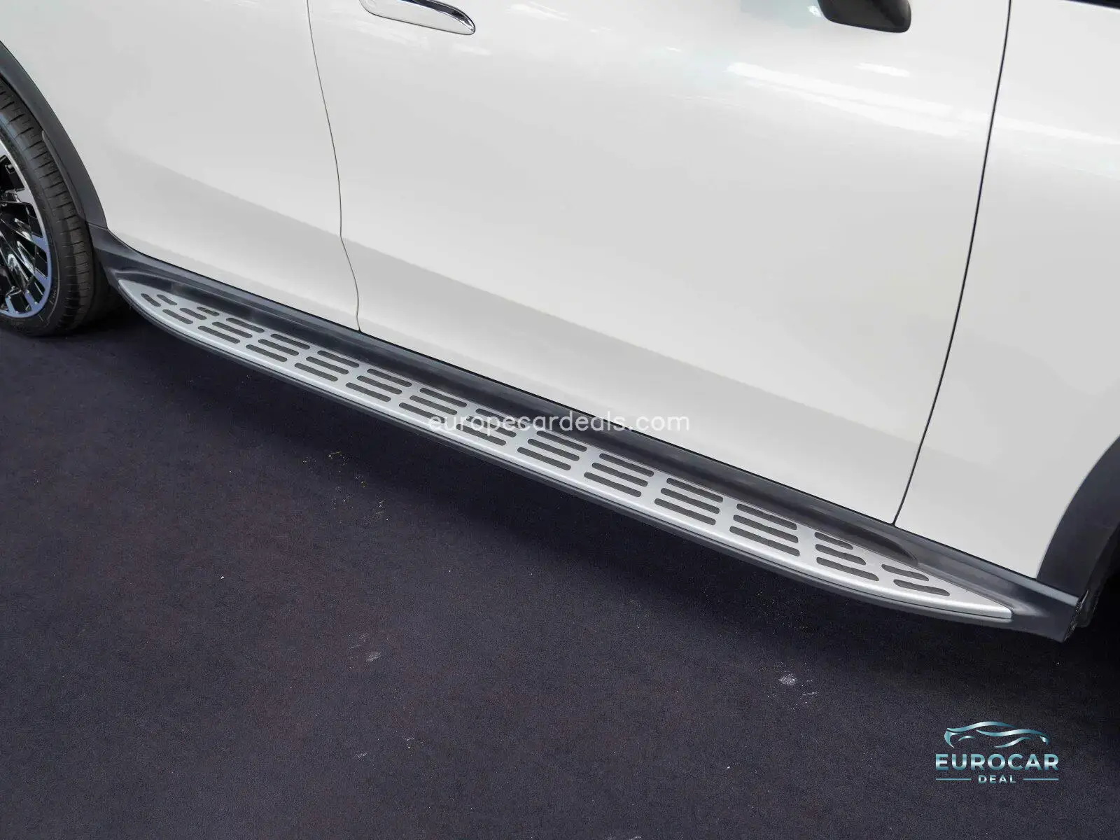 Mercedes-Benz EQE SUV