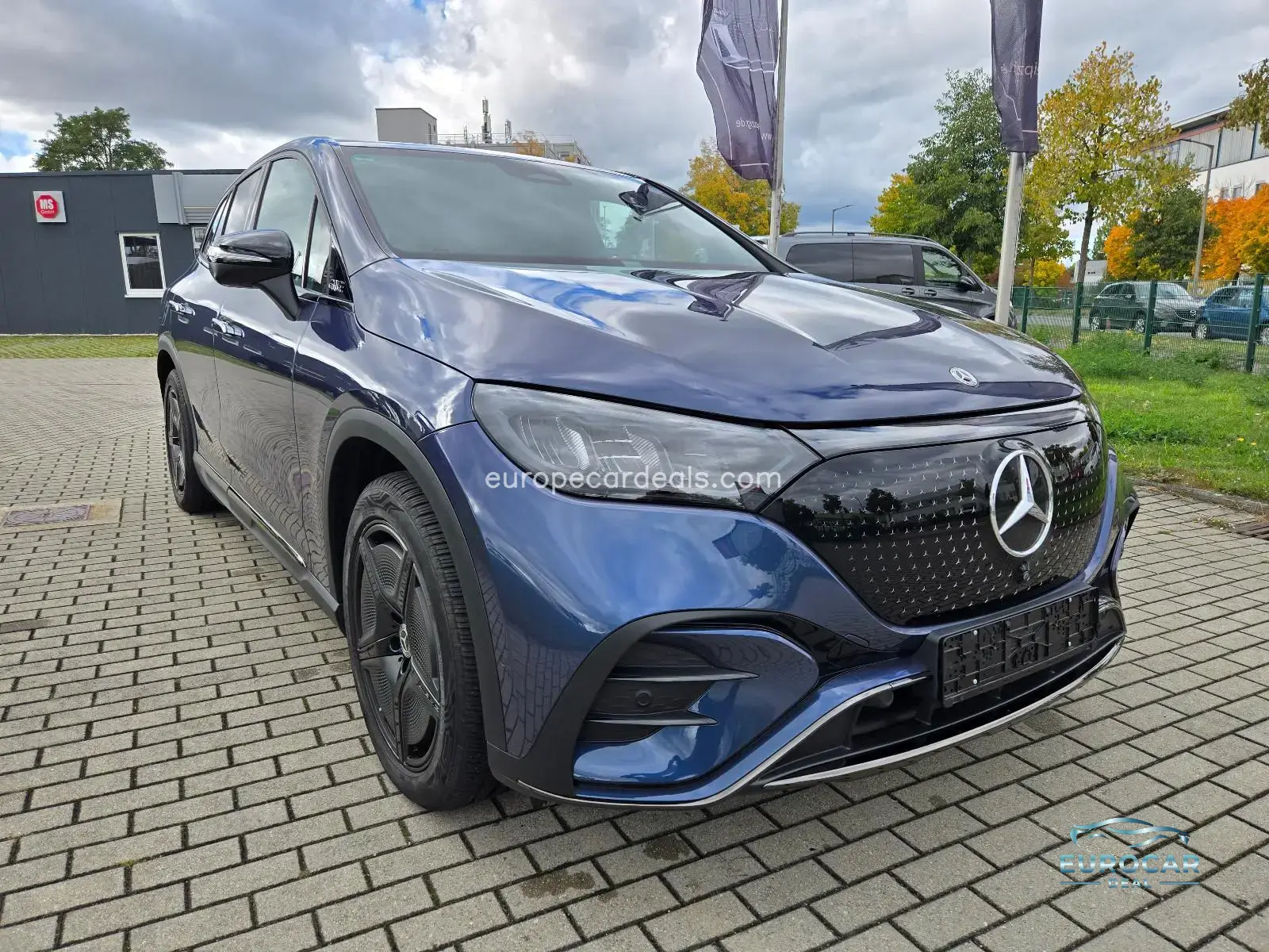 Mercedes-Benz EQE SUV