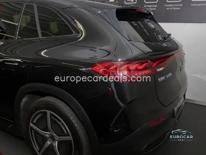 Mercedes-Benz EQE SUV