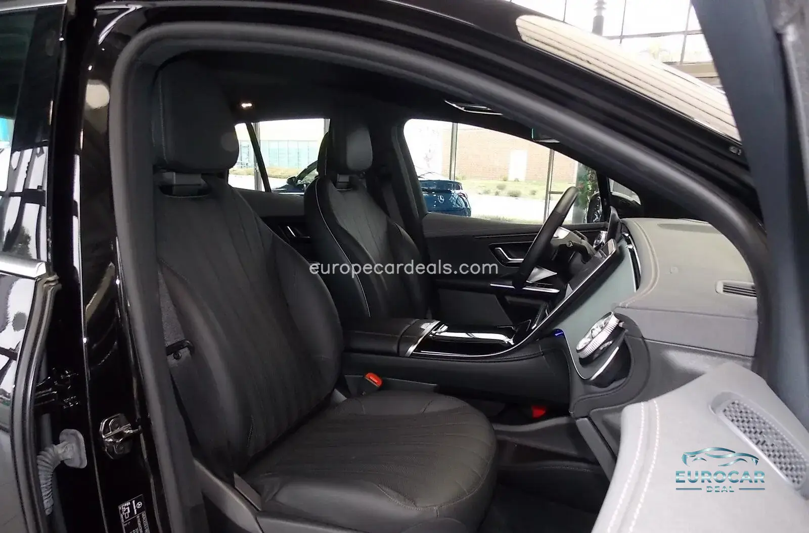 Mercedes-Benz EQE SUV