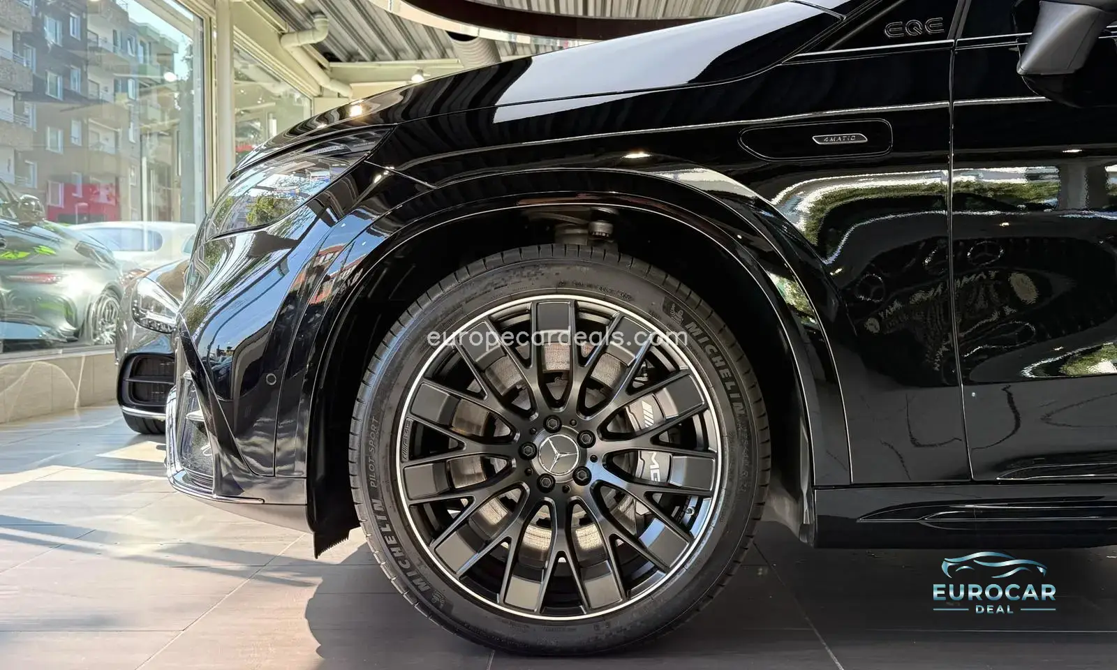 Mercedes-Benz EQE SUV