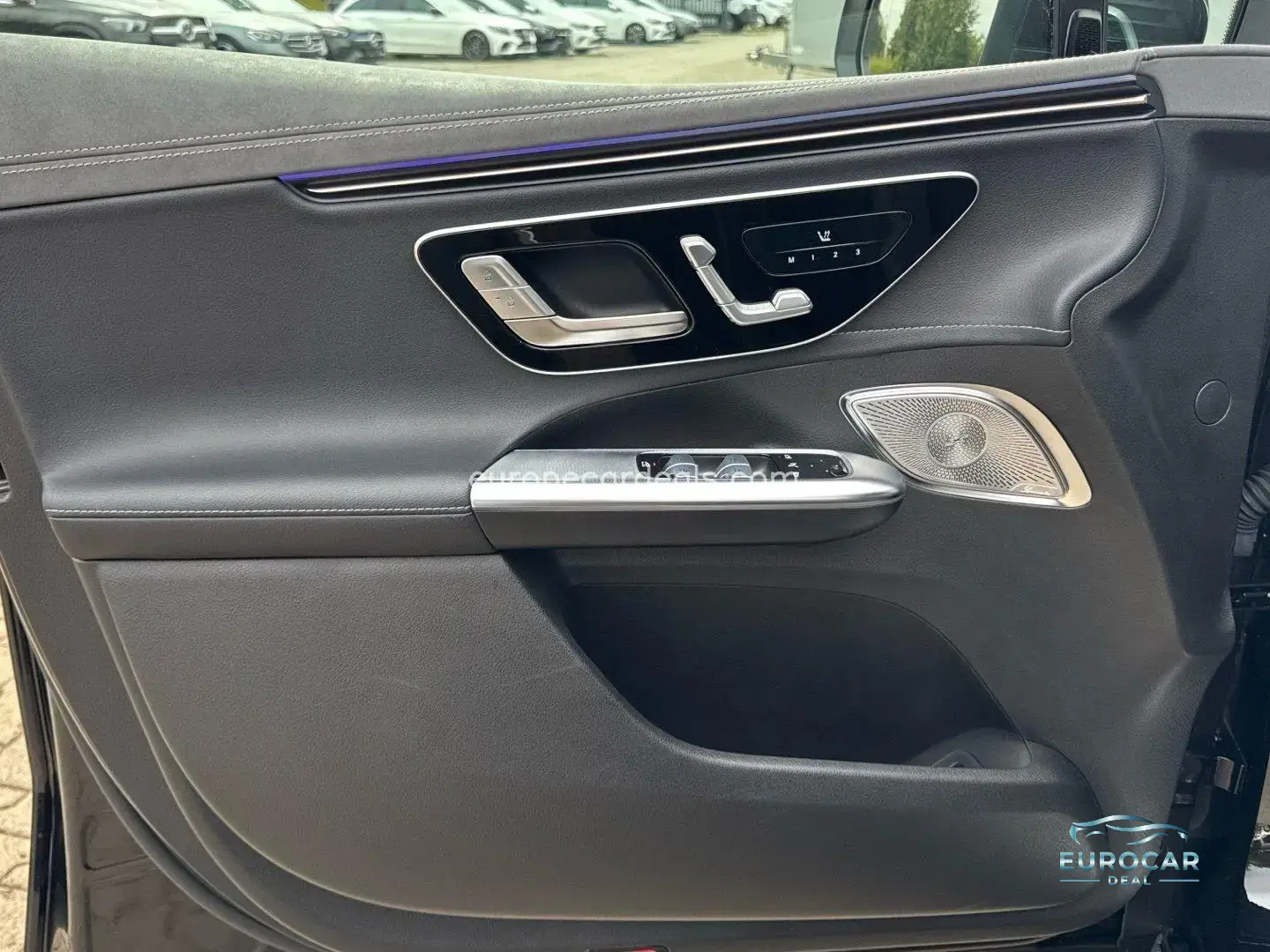 Mercedes-Benz EQE SUV