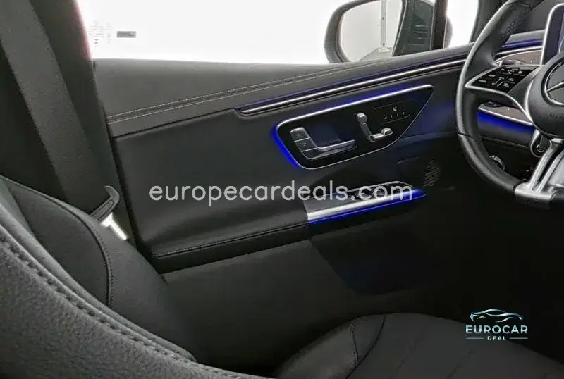 Mercedes-Benz EQE SUV