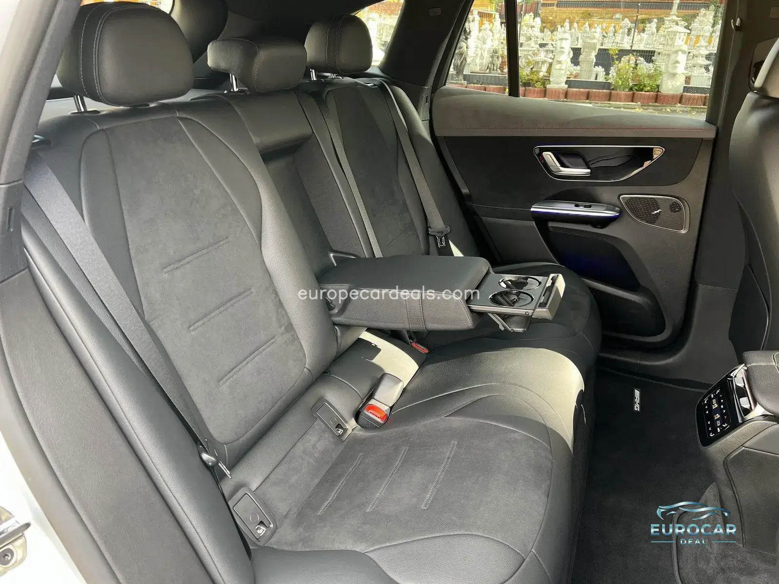 Mercedes-Benz EQE SUV