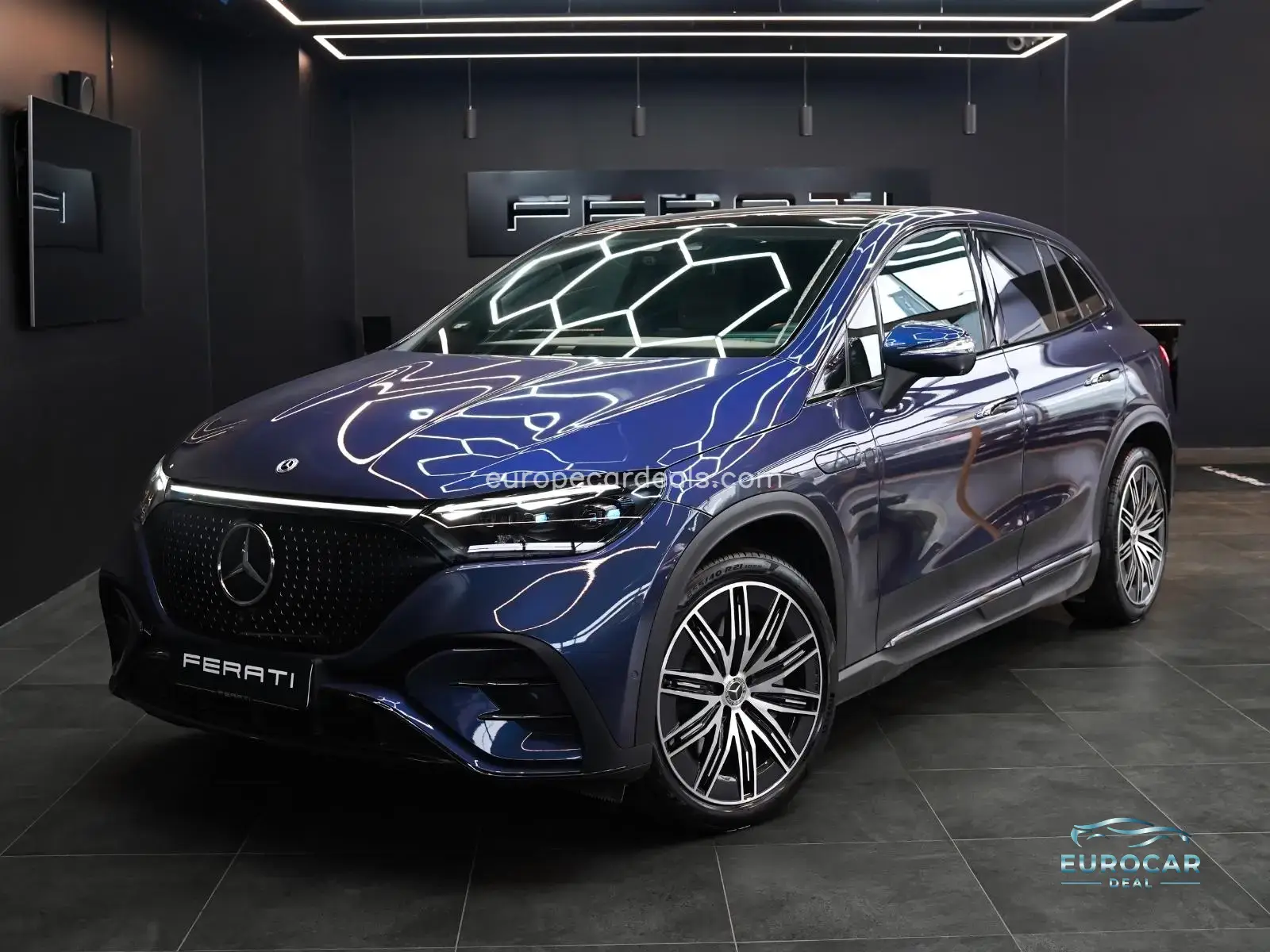 Mercedes-Benz EQE SUV