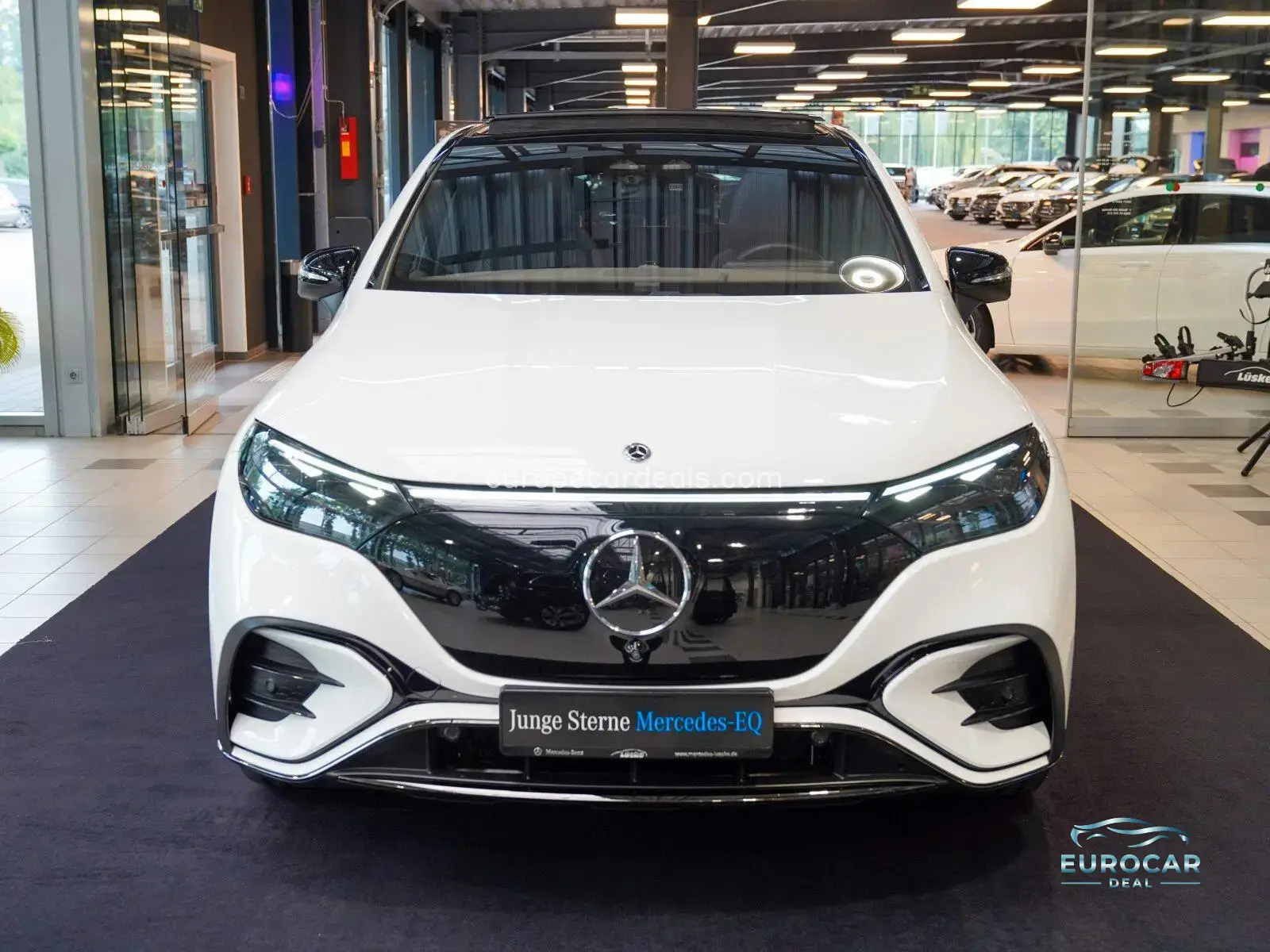 Mercedes-Benz EQE SUV