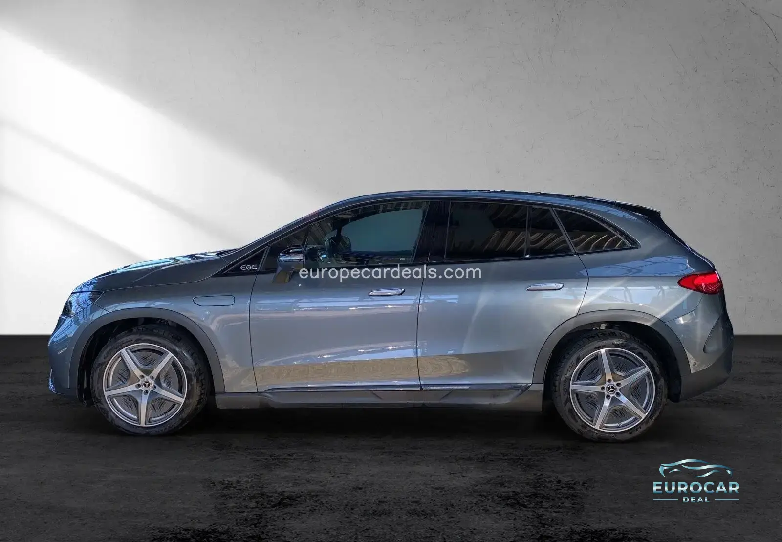 Mercedes-Benz EQE SUV