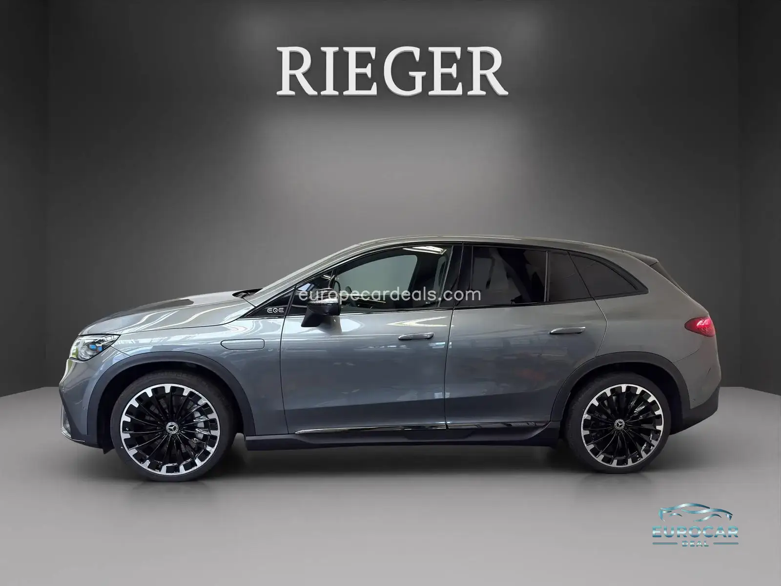 Mercedes-Benz EQE SUV