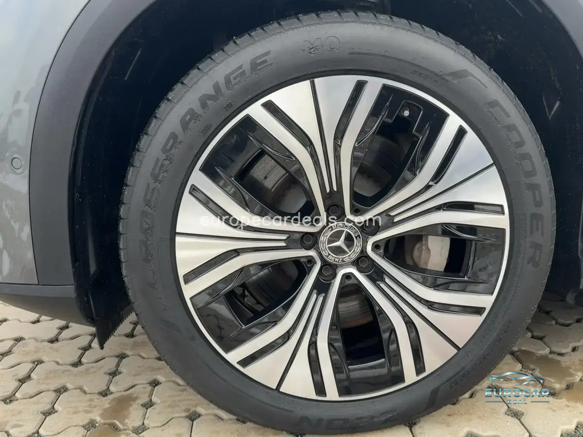 Mercedes-Benz EQE SUV