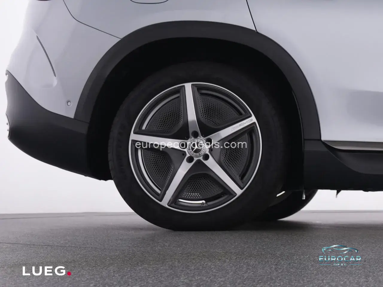 Mercedes-Benz EQE SUV