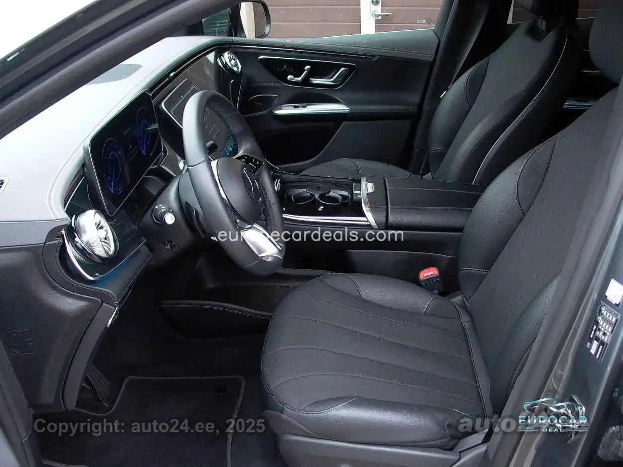 Mercedes-Benz EQE SUV