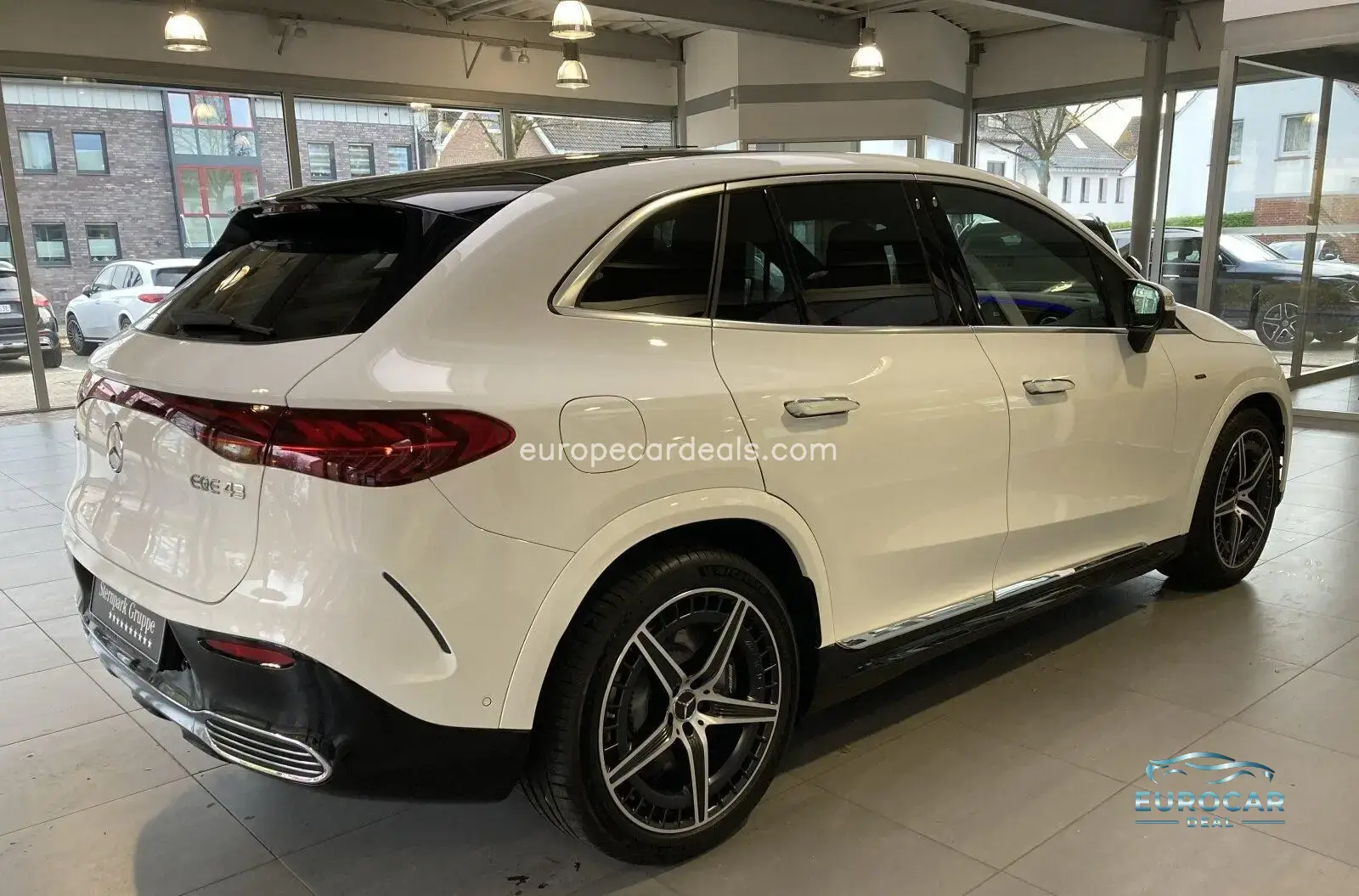 Mercedes-Benz EQE SUV