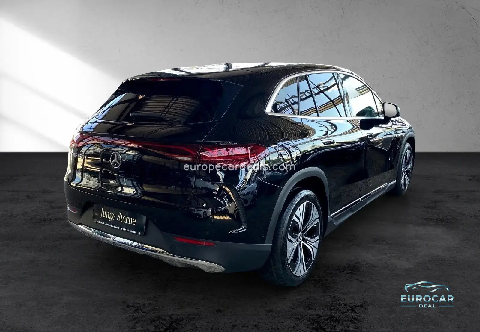 Mercedes-Benz EQE SUV