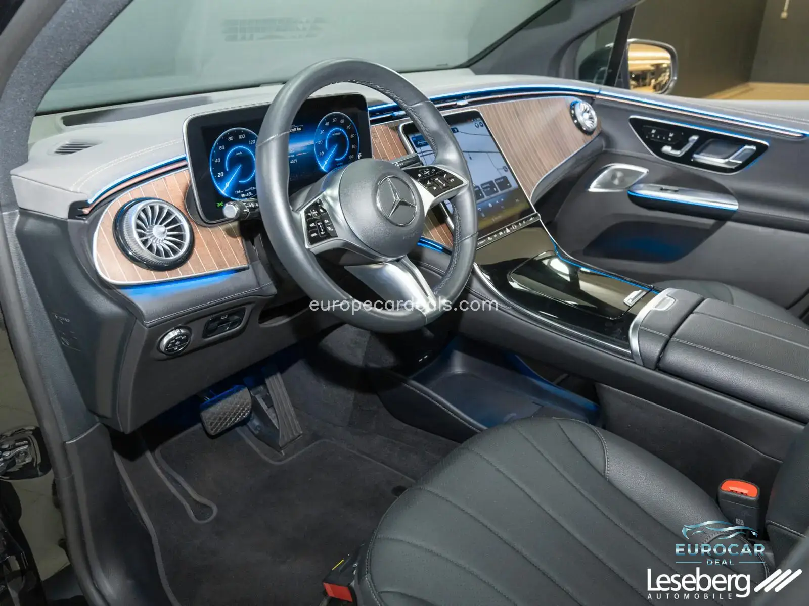 Mercedes-Benz EQE SUV