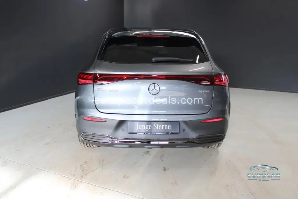 Mercedes-Benz EQE SUV