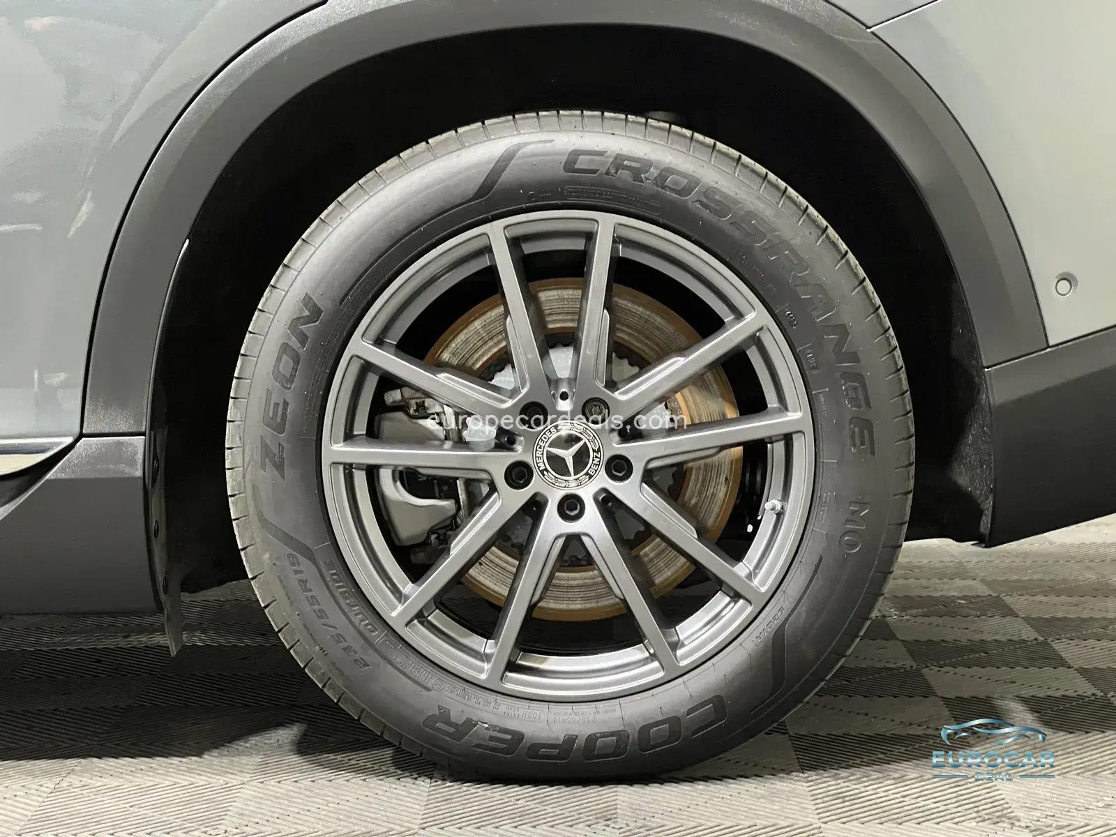 Mercedes-Benz EQE SUV
